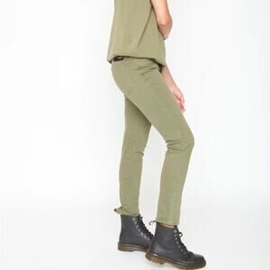 SANDRINE ROSE Skinny Jeans in Army NWT in Size 27